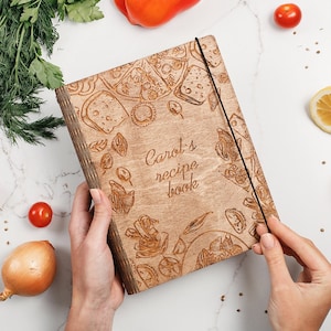 Personalized Wooden Recipe Book Binder Custom Journal Cookbook Notebook Valentine's Day Bridal Shower Gift Daughter Birthday Gift Gift Moms