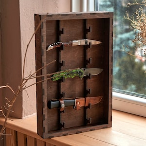 Knife display case, Knife organizer, Pocket knife display shelf, Knife storage wood, Wooden shelf knife case, Knife holder, Knife rack