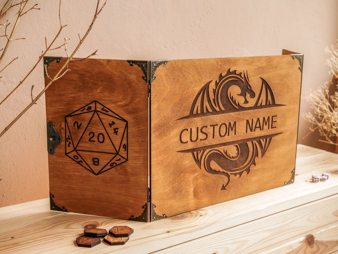 Dungeon Master Screen, Wooden DM Screen, Personalized Dnd Screen Wood