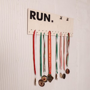Medal display holder, Run medal stand, Wooden medal hanger, Finisher medal holder, Display medal rack, Wall mounted medal display,
