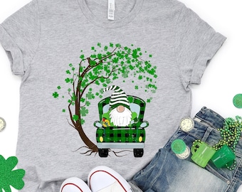 St. Patrick's Day Gnome Shirt: Shamrock Lucky Lips, Four Leaf Clover