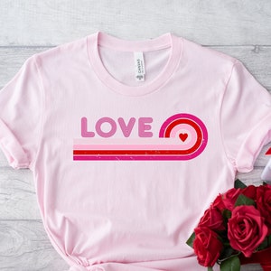 Retro Valentine Day Shirt,Valentines Day Shirts,Vintage Valentine,Retro Love,Valentine Love, Valentine Retro Heart Shirt,Valentines Day Gift