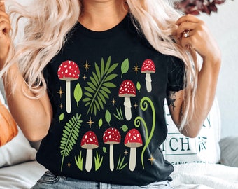 Plant Shirt, Mushroom Shirt,Cottagecare Aesthetic,Nature Lover Shirt,Hippie Shirt,Cottagecore Shirt,Nature Shirt,Toadstool Mushroom Tee