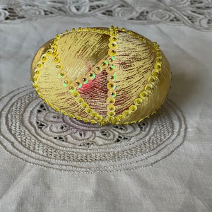 Easter Egg Ornament Kimekomi Easter Egg Easter Gift Quilted Ornament Easter Decoration No Sew 6” inch Ornament  Collectible Easter Egg