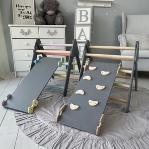 GRAY BEIGE wood COLOR  Montessori piklers Arch, Climbing triangle set, Climb Arch plus Pillow, Toodler Climber Arch, Kletterbogen mit Kissen