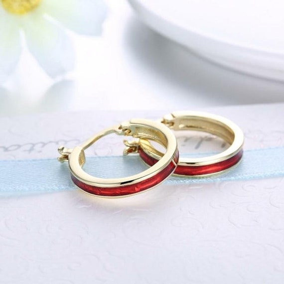 Fashion 14K Gold Elegant Enamel Small Hoop Earrings for  display picture 2