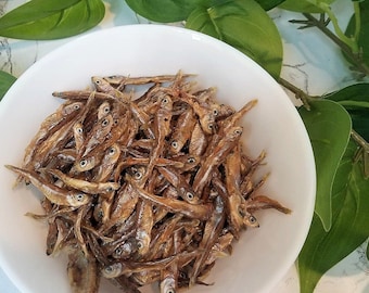 Dehydrated Smelt for Dogs, Dehydrated Treats for Cats, Smelt Dog Treats, Fish Cat Treats, Organic Dog Treats, Raw Cat Treats, Gluten Free