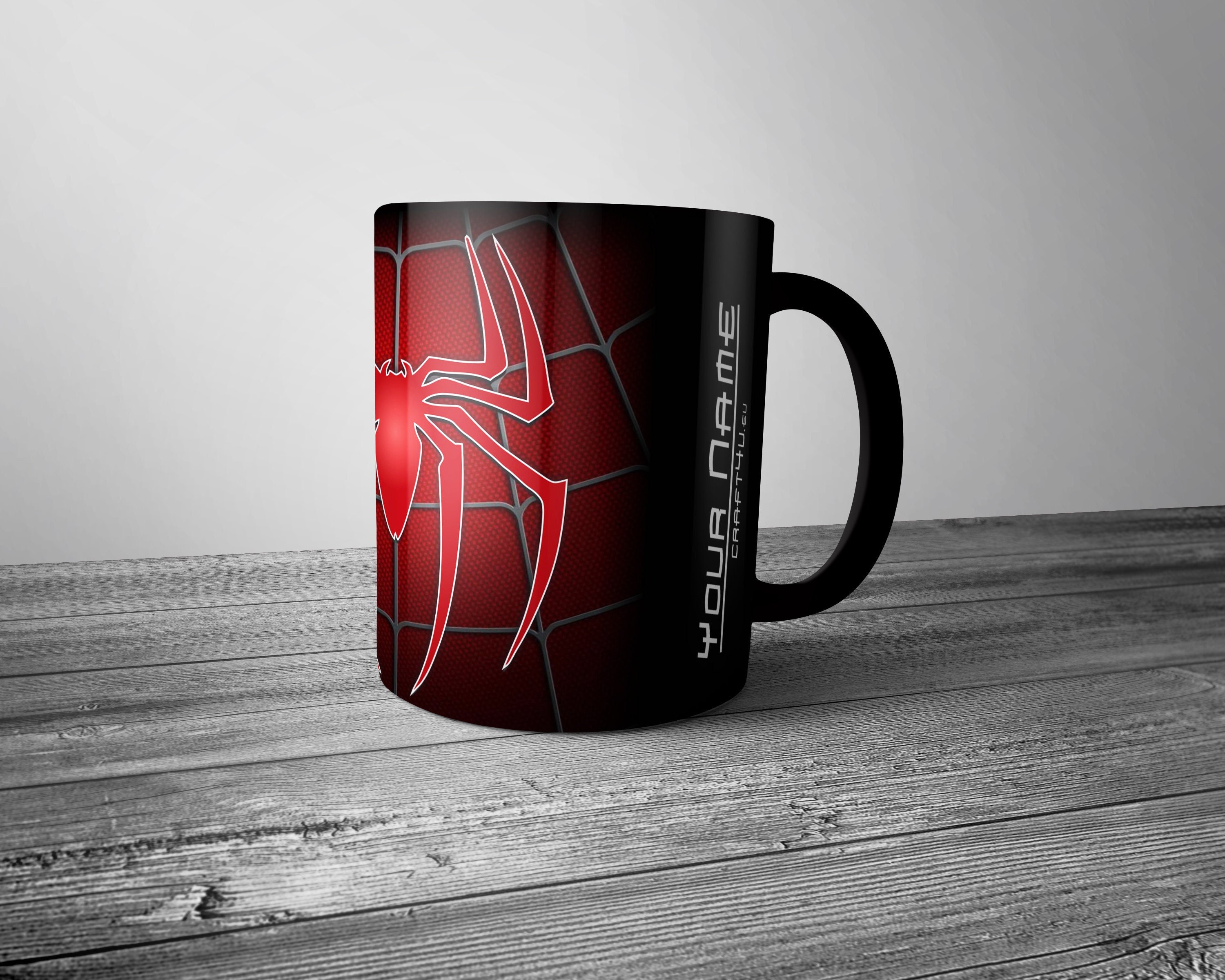 Mug Personnalisé Pour Les Fans de Spider... | Personnalisez La Tasse Jeu avec Couleur à L'intérieur.