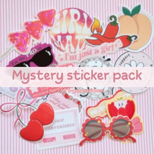 Pack d'autocollants mystères (grade B) | 5 stickers découpés colorés et éclatants | Lot mystère parfait pour les ordinateurs portables, les bouteilles d'eau et les étuis de téléphone