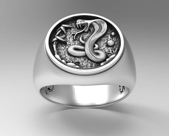 Handmade King Cobra Ring: Oxidized 925 Sterling Silver Animal 