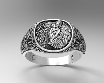 Angel Mother and Baby Ring: Detailed 925 Sterling Silver