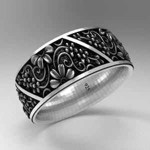 Sterling Silver Floral Wedding Ring: Detailed Neoclassical Design