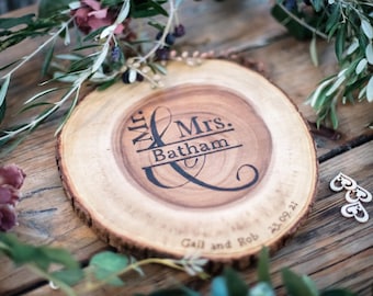 Personalised Acacia Wood Cake Stand/Cheese Board
