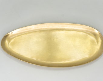 Oval Dish | Brass Handmade Tray | Serving Copper Tray | Decorative tray | Candle Tray| Gold Tray | gift for dad