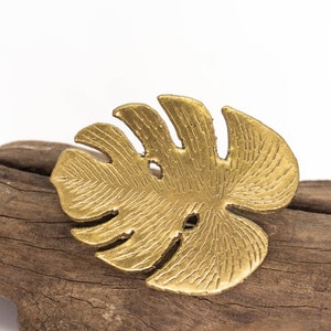 Brass Brooch | Vintage Brooch | Antique Brooch | Copper Brooch | Brooch Pin | Monstera Brooch