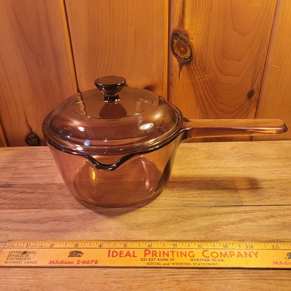 Corning Visions 1 Liter Amber Stove Top Saucepan Pot with Pourer Spout. It Measures 6-3/8"W x 5-1/4"H & 10-7/8"L With The Handle.