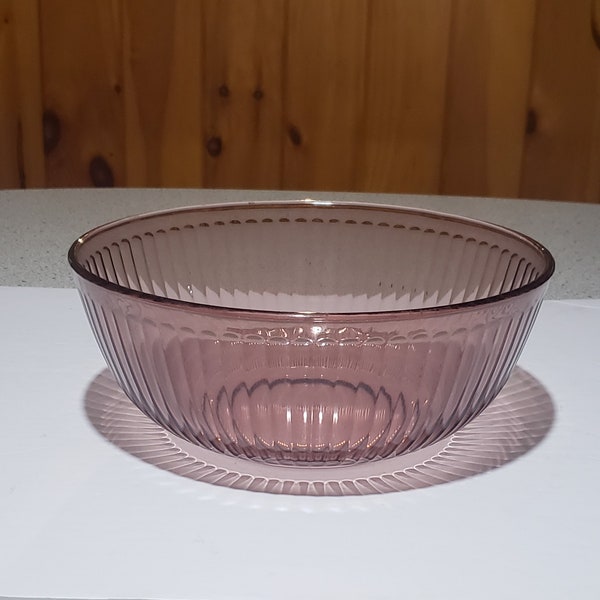 Pyrex Cranberry Ribbed Large Mixing/Serving Bowl