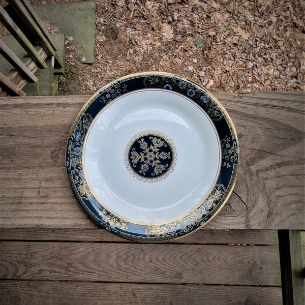 Royal Doulton Carlyle Pattern 6-1/2" Bread Plate