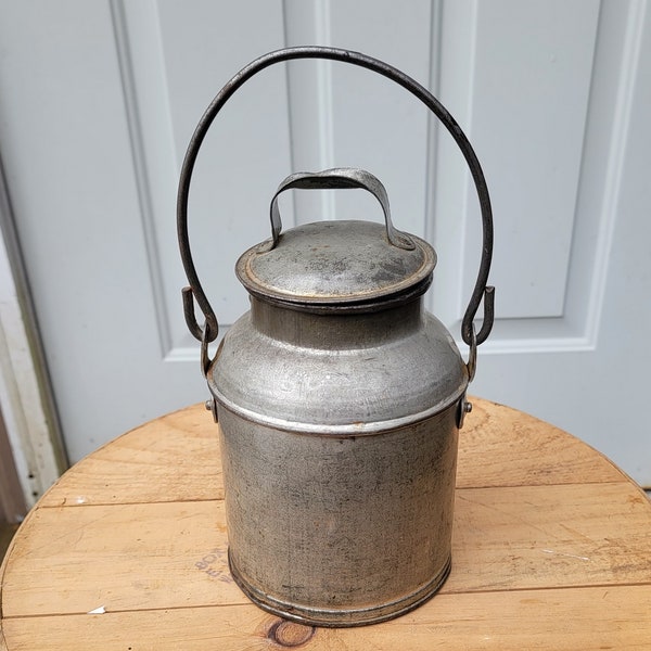 Steel 2 Quart Milk Can 5-3/8"W x 9"H