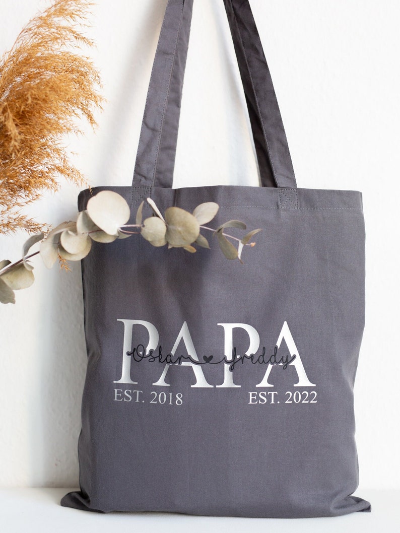 Personalisierte Baumwolltasche PAPA Grau mit Silber, Tasche Papa mit Kindernamen, individuelle Geschenkidee, Jutetasche aus Baumwolle Bild 2