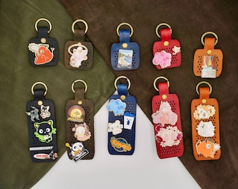 Leather Enamel Pin Holder Keychain, Portable Pin Display for Bag, Ita Bag Accessory, Pin Storage Organizer, Collector Keychain