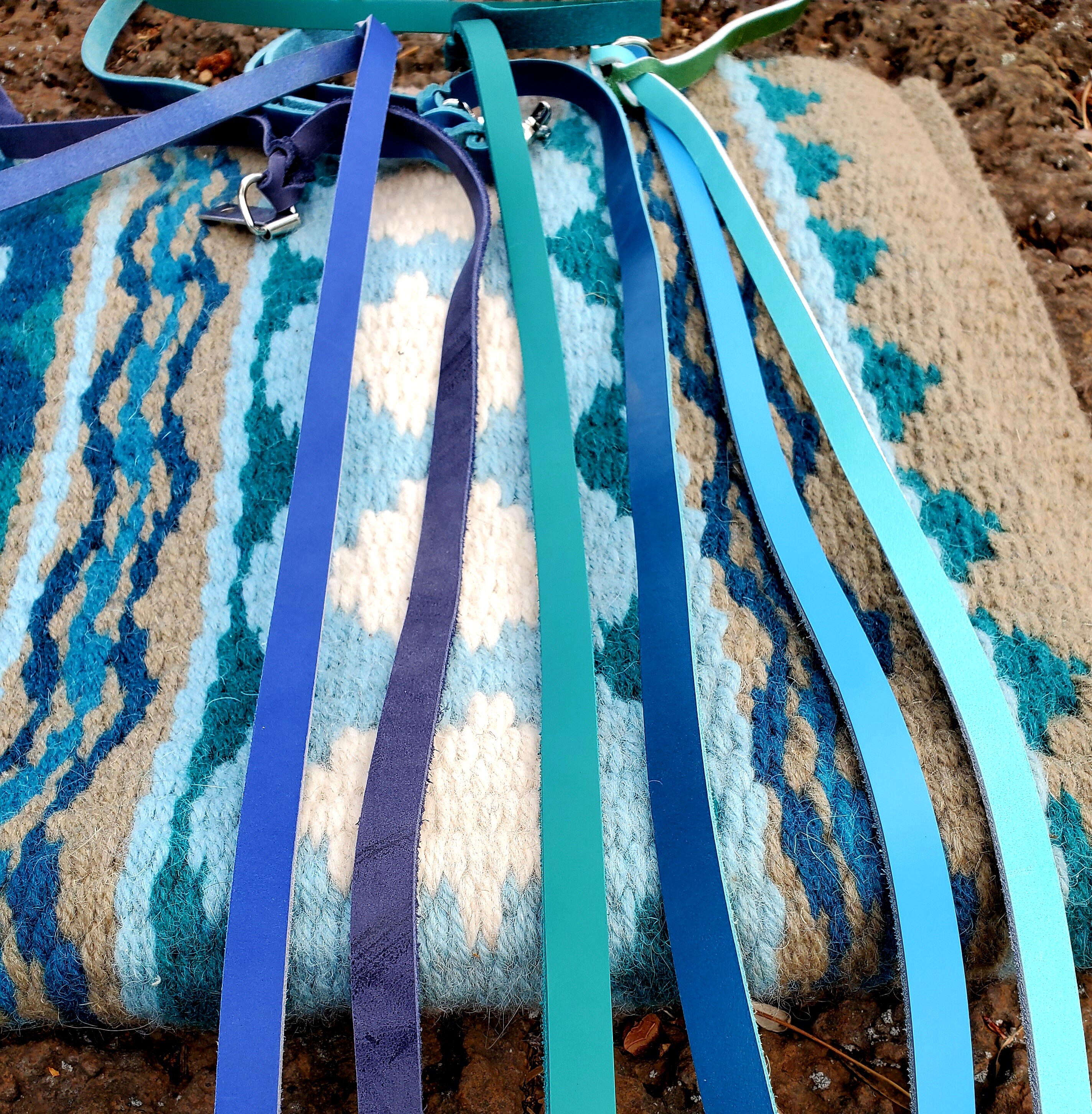 Navy BLUE Saddle Strings Colored Leather tieon straps Etsy España