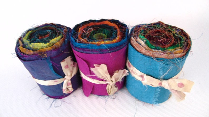 Sari silk roll multicolour is made of recycled chiffon silk.