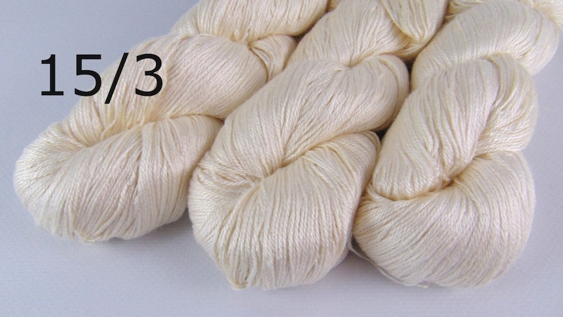 Hilos de seda sin teñir hilos de seda de morera de la India 15/3 Off-white
