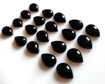 Onyx noir naturel en forme de larme poire cabochon à dos plat, toutes les tailles de pierres précieuses calibrées pour la fabrication de bijoux