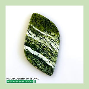 Opale verte naturelle suisse, paire de cabochons de pierres précieuses en forme de mélange, pierres précieuses en vrac pour la fabrication de bijoux