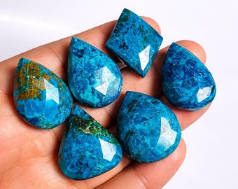 Cabujón facetado de azurita y malaquita: gema natural para la fabricación de joyas.
