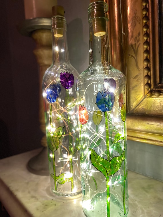 Botella iluminada de tulipán de vidrieras, decoración del hogar, pintada a  mano, regalo para ella, regalo personalizado -  México