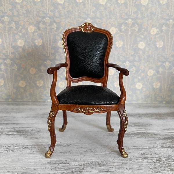 Shabby Chic Chair in French , Louis XV Style . Dollhouse Miniature . Scale 1:12