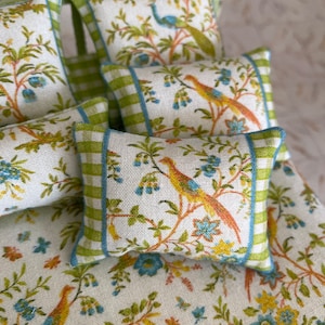 Double Bedding Set 1:12 Scalle . Dollhouse Miniature