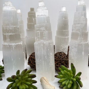 Crystal Tower Selenite Tower 8 inches Natural Selenite Crystal Selenite Selenite Iceberg Selenite Crystal white Selenite home decor gemstone