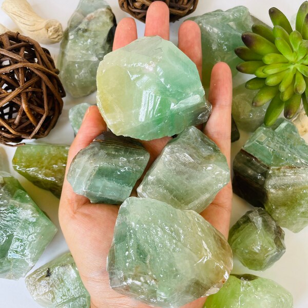 Green Calcite Raw Crystal Healing Calcite Healing Crystal green Calcite  Mineral Specimen Raw Calcite Home decor Crystal Chakra Balance Gift