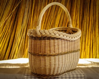 willow basket, wicker, wedding basket, egg basket, picnic , flower girl basket,  woven basket, handmade