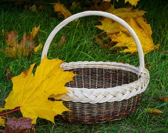Fruit basket, willow,  woven,  wicker , wicker purse, basket for eggs, egg basket, handwoven