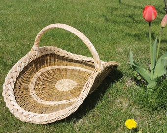 Flower girl basket, wicker, rustic, willow , flower gathering basket, fire place basket, garden season basket, handmade