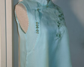 Mandarin Top | Organza mint pastel green with subtle floral embroidery | sleeveless shirt with buttons + lace