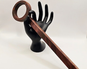 Batidor de masa madre artesanal de madera noble: Nogal, Arce, Cerezo