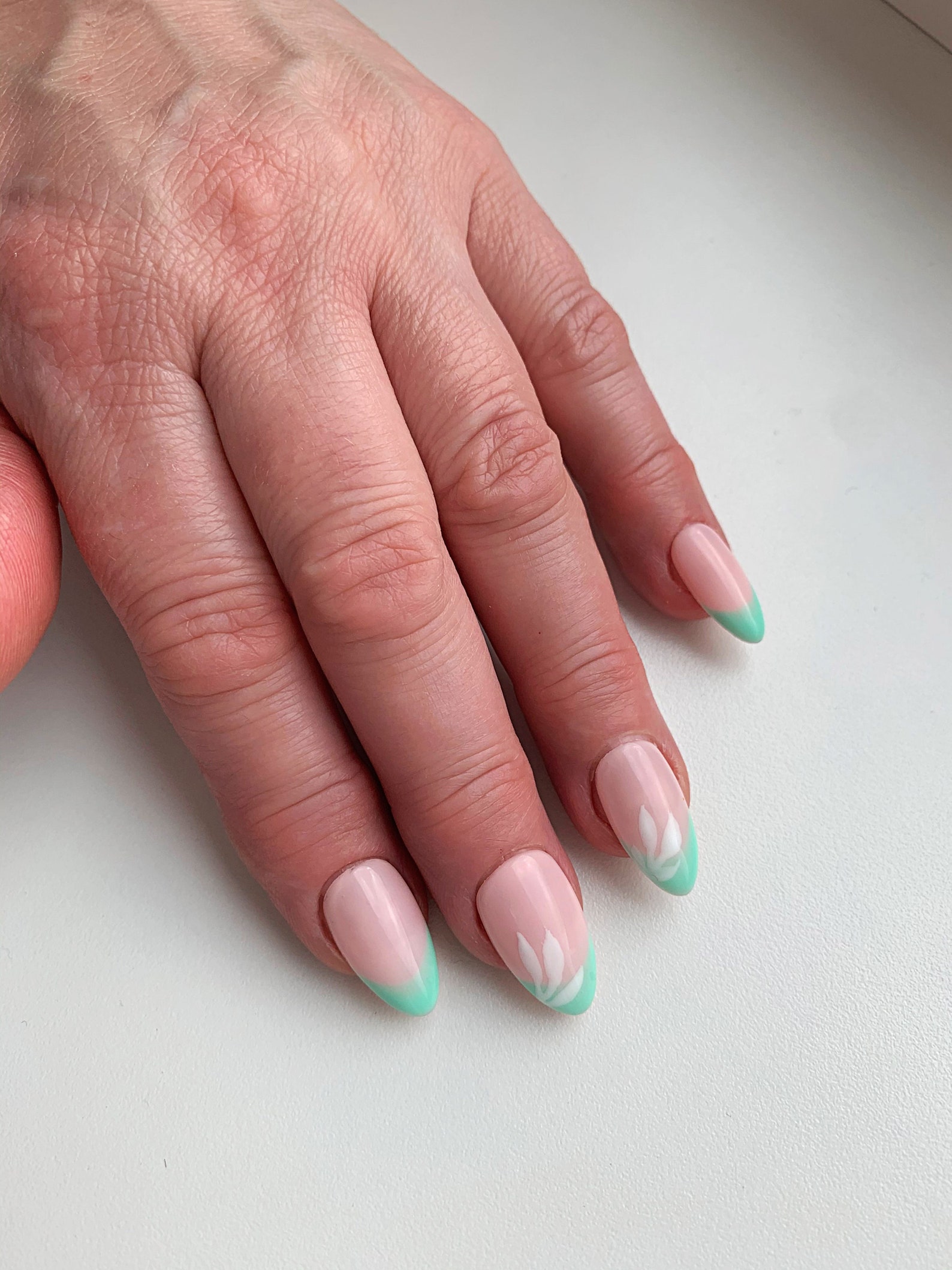 French Tip Press On Nails / Floral Nails / Almond Short Stick Etsy