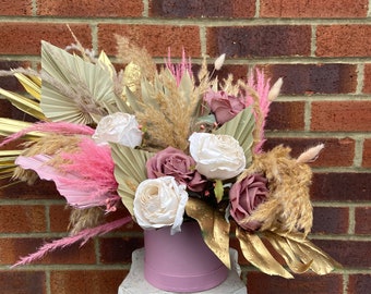 Dried Flower Hat Box Arrangement