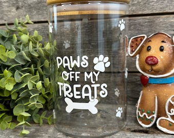 Personalized Glass Dog or Cat Treat Jar with Airtight Bamboo Lid | Customize With Dog or Cats Name | Dog Decor | Cat Decor | Large 32oz