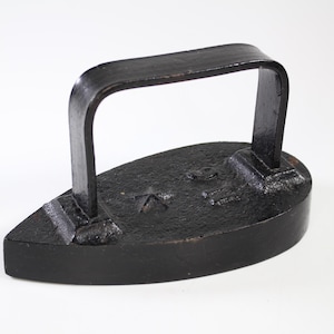Vintage Antique French Sad Iron | Cast Iron Clothes Iron | Farmhouse Rustic Decor | Laundry Room Ornament | Iron Paperweight