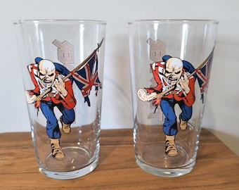 Iron Maiden Trooper Bier Pint Gläser Set. 2 Zwei brandneue, offizielle Robinson's Brauereigläser. Neues Design