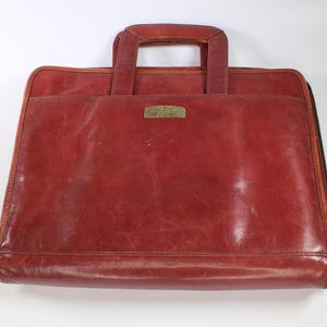 Borsa a tracolla vintage San Babila Milano in pelle marrone con cerniera e manici retrattili