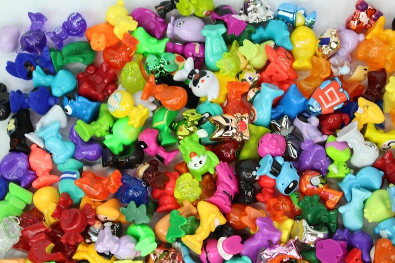 5, 10, 20 or 30 Random Selection of Crazy Bones Gogos Mini Monster Plastic Figurines Retro Children Kid gogo's image 2