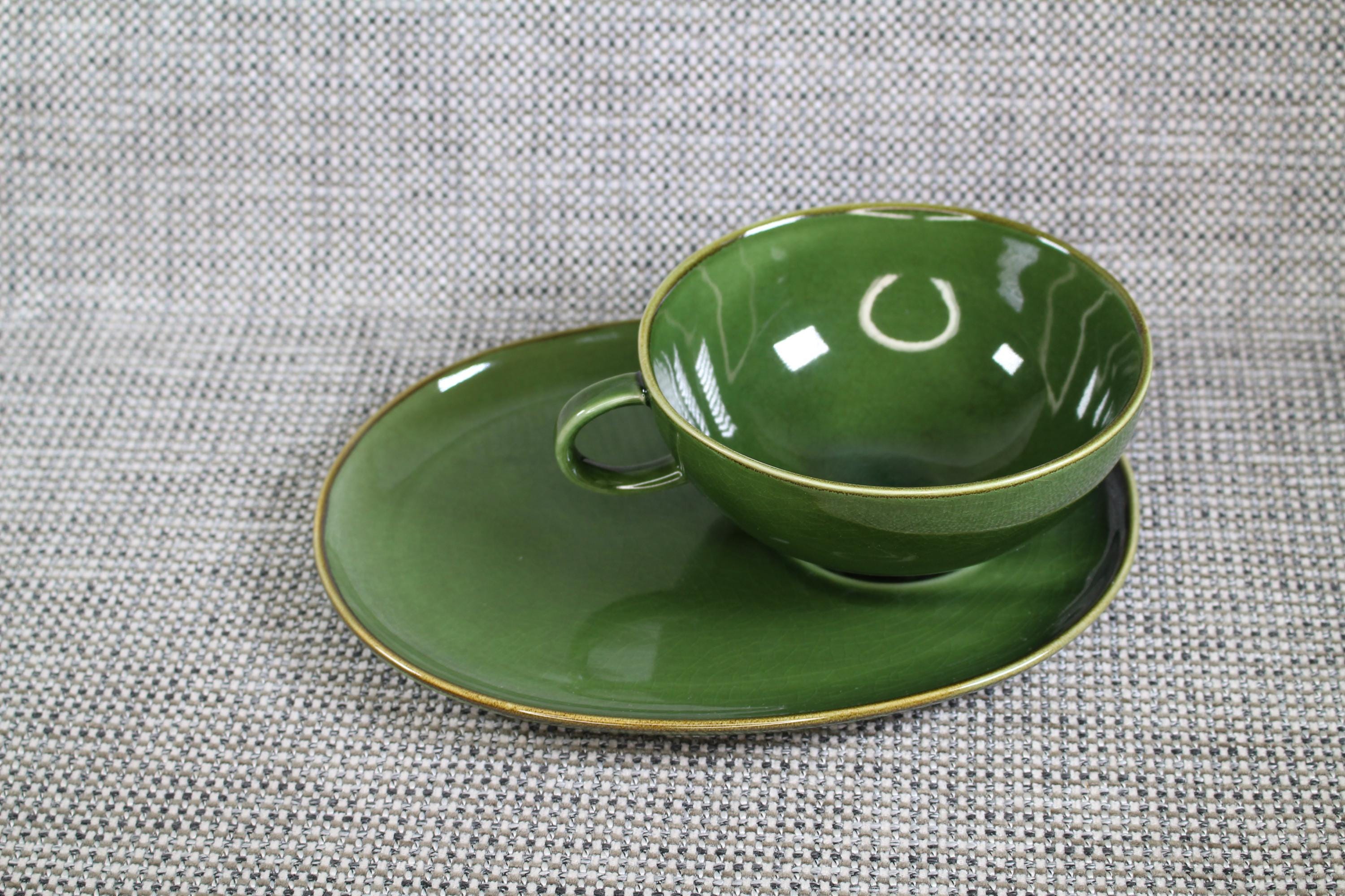 緑釉　盃　欧州　18-19C頃 IKEA 18004 Dark Green Soup Bowl Cup and Sandwich Plate - Vintage