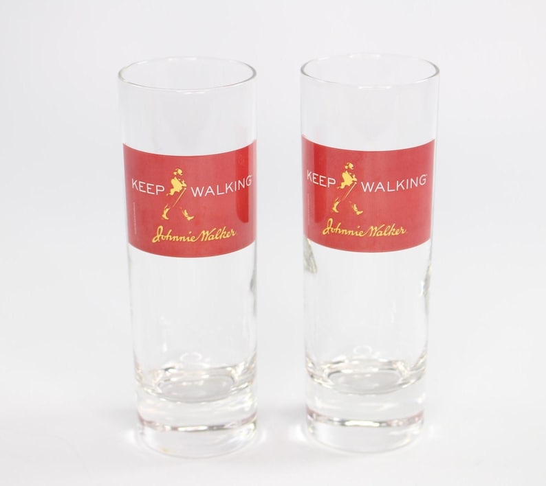 Set med 2 vintage Johnnie Walker whiskyglas 200ml 'Keep Walking' bild 1
